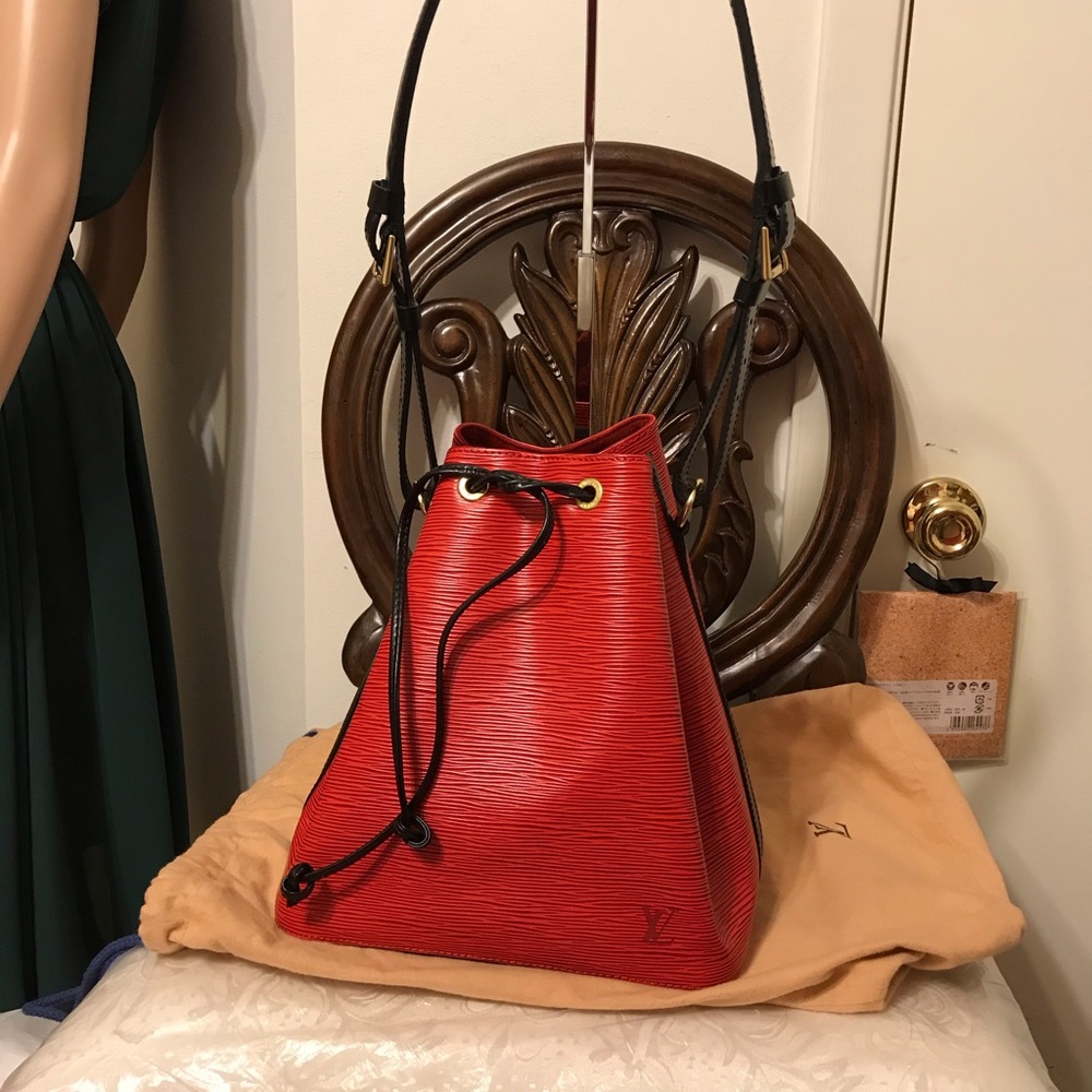 Louis Vuitton Red/black Noe Noe - Picture 4 of 14